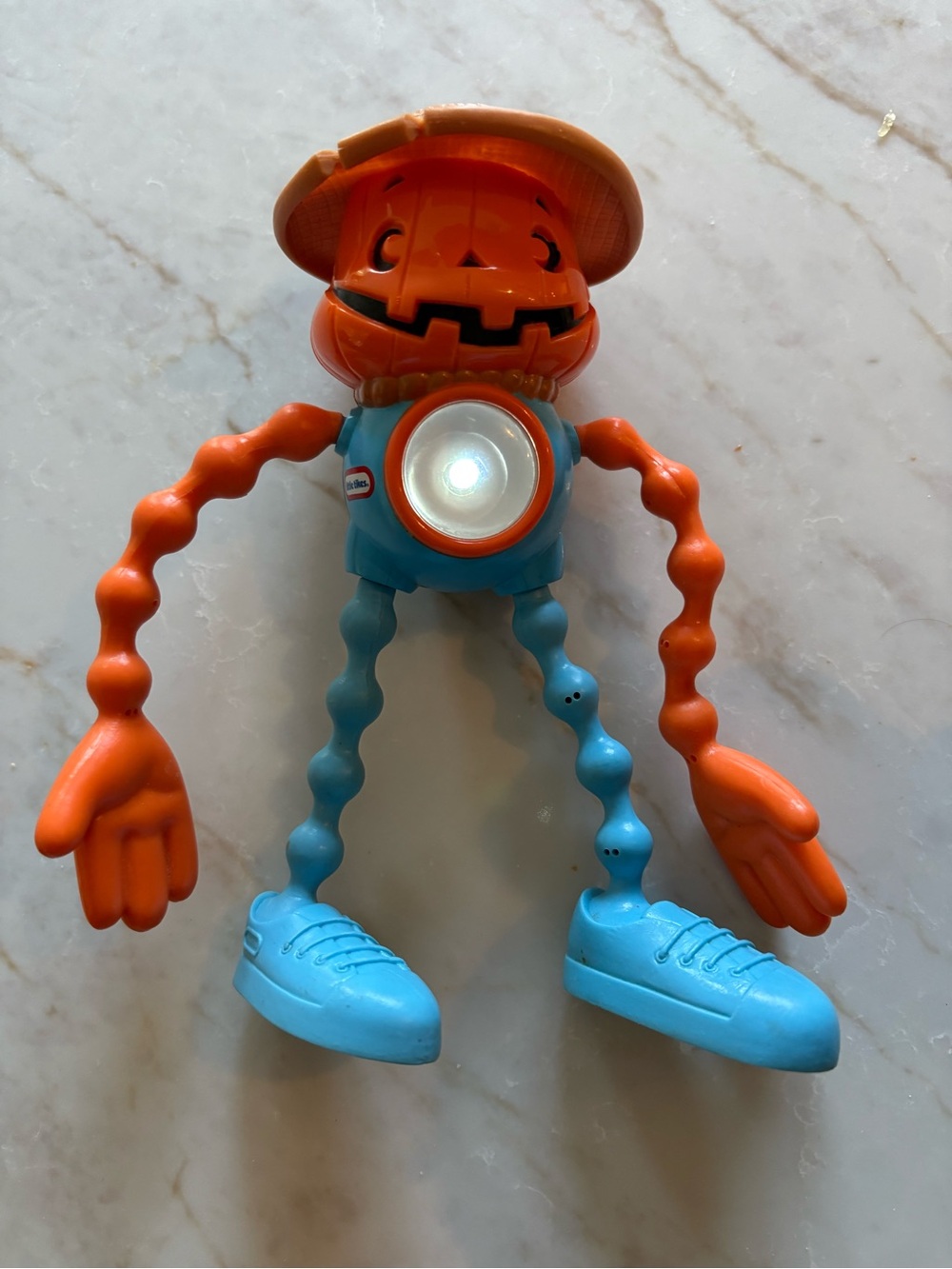 VINTAGE LITTLE TIKES Twisty-Glo Flashlight, Scarecrow Pumpkin light Orange Blue